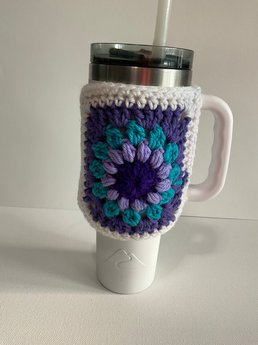 Sunburst cup sweater